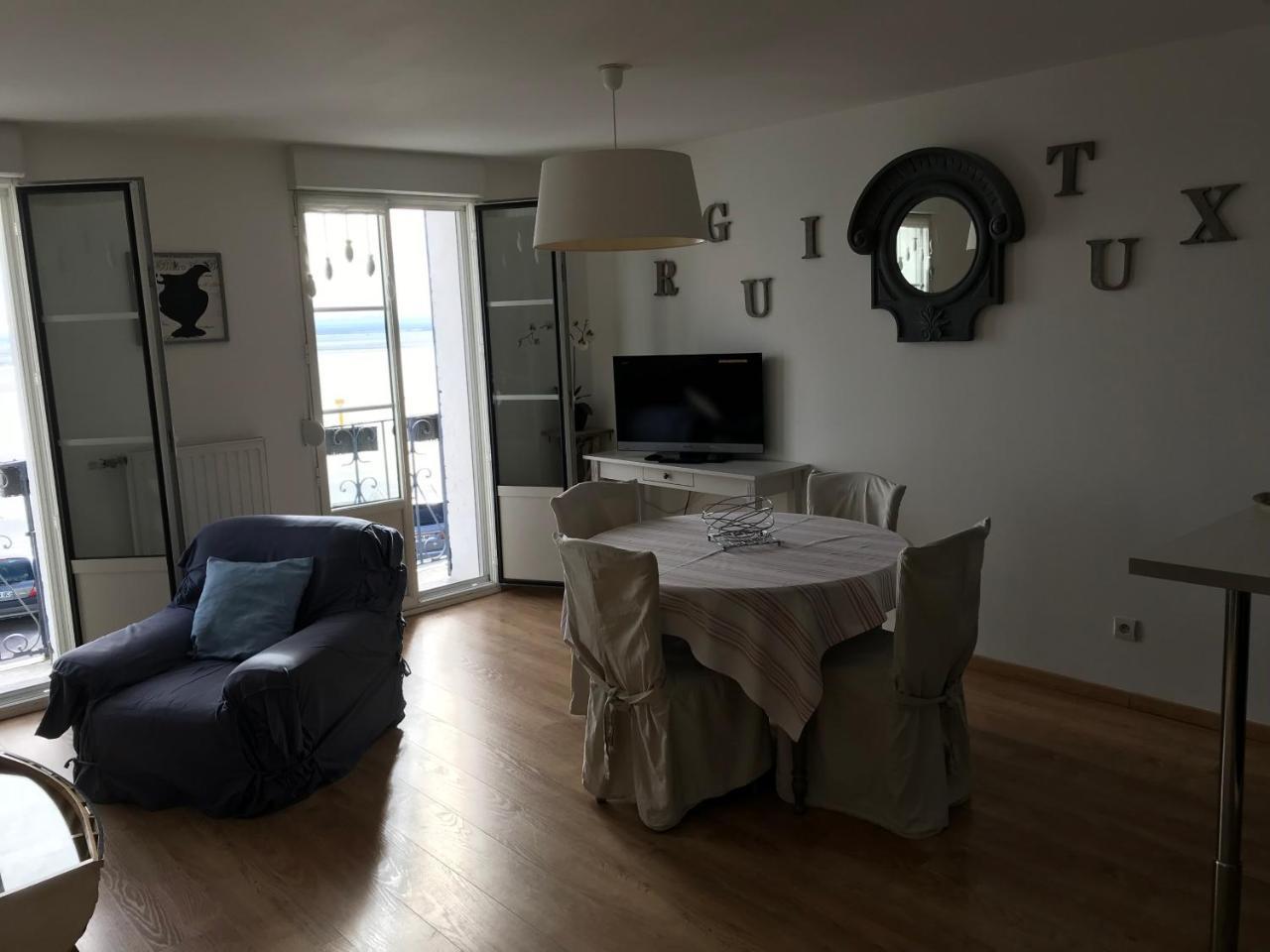Des Sarcelles Appartement